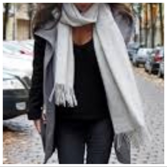 Winter White Fabulous Holiday Perfect Cashmere fringe scarf - Picture 2 of 2